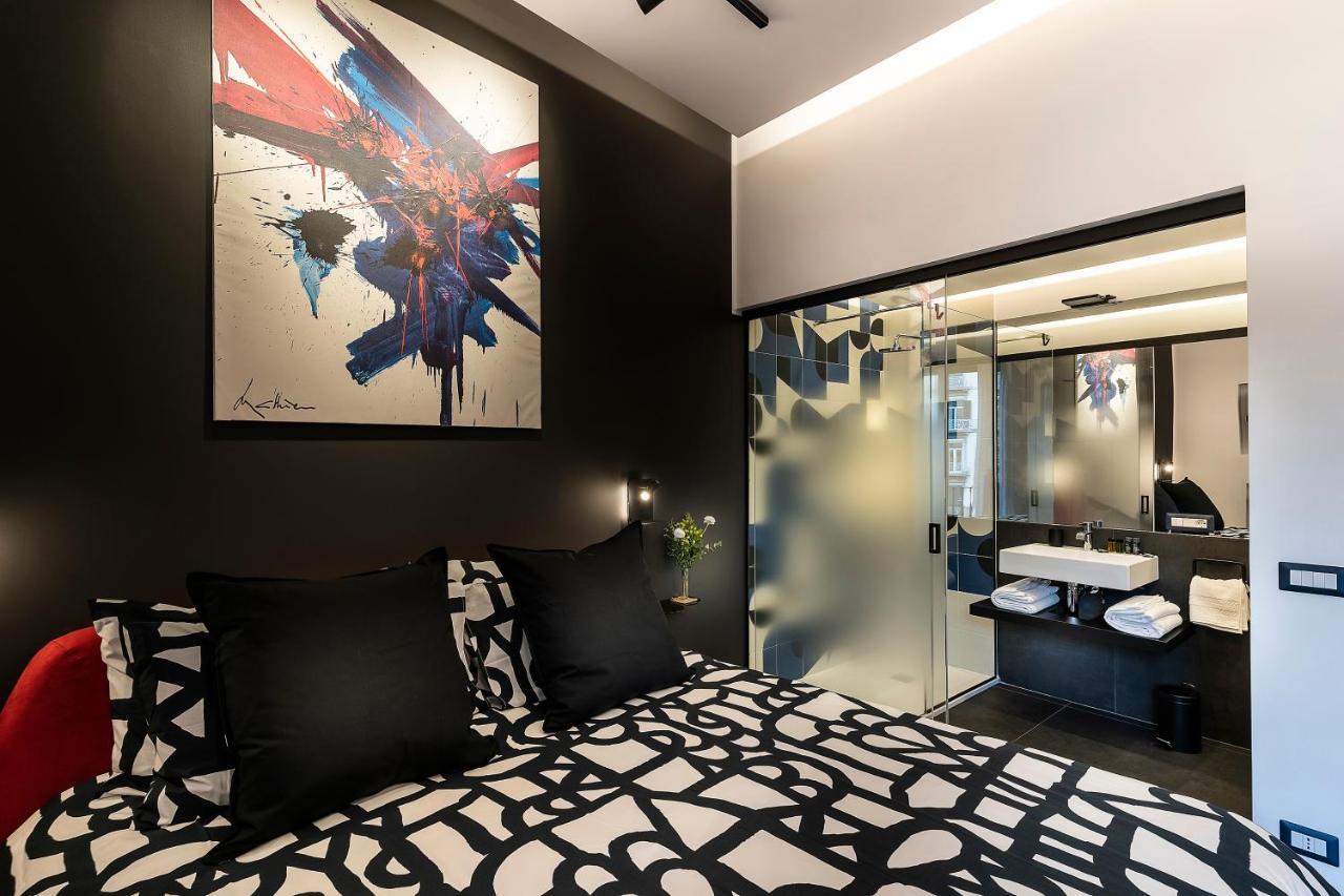 Le Stanze Del Barone Bed & Breakfast เนเปิลส์ ภายนอก รูปภาพ