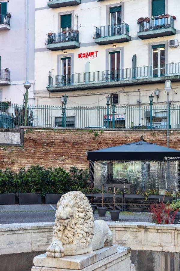 Le Stanze Del Barone Bed & Breakfast เนเปิลส์ ภายนอก รูปภาพ